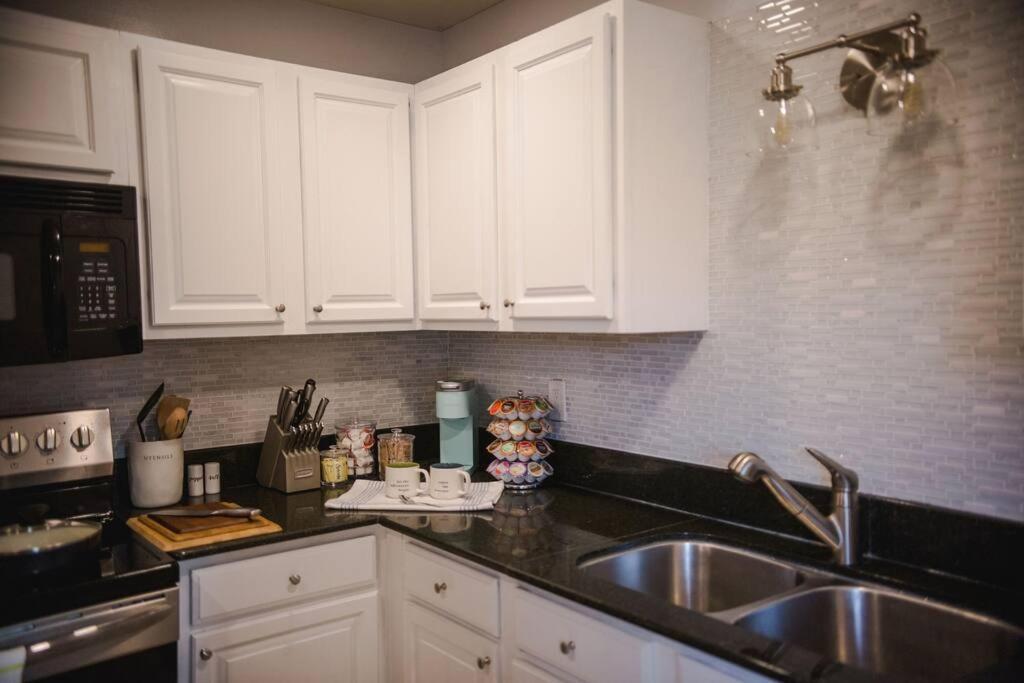 Charming Home, Minutes From The Beach Vero Beach Exterior foto